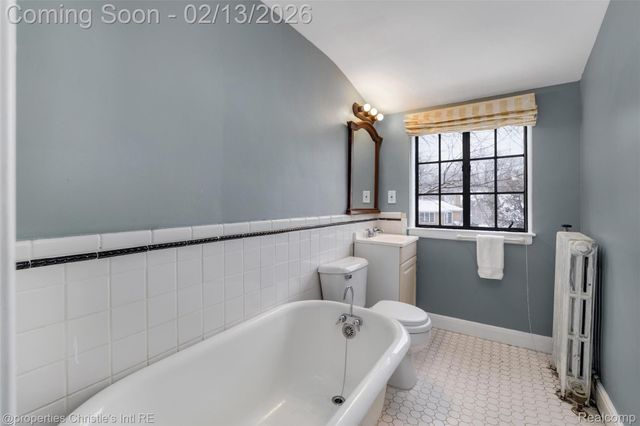 19435 Shrewsbury Road, Detroit, MI 48221