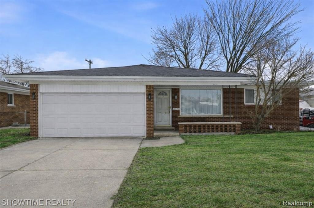 11248 Forrer Drive, Sterling Heights, MI 48312