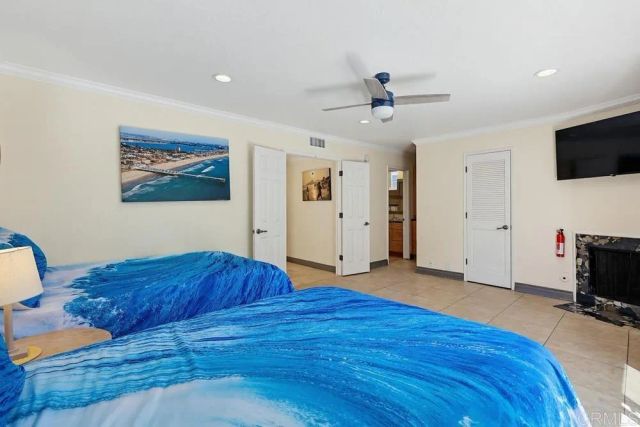 728 Jamaica Court, San Diego, CA 92109
