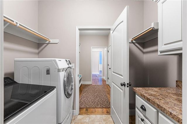 15540 Eby Street, Overland Park, KS 66221