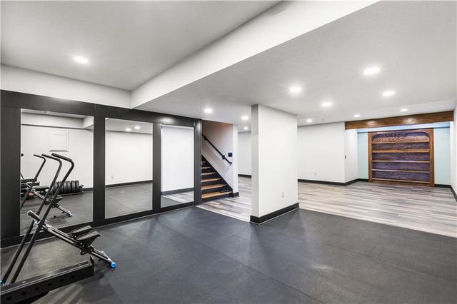 15540 Eby Street, Overland Park, KS 66221