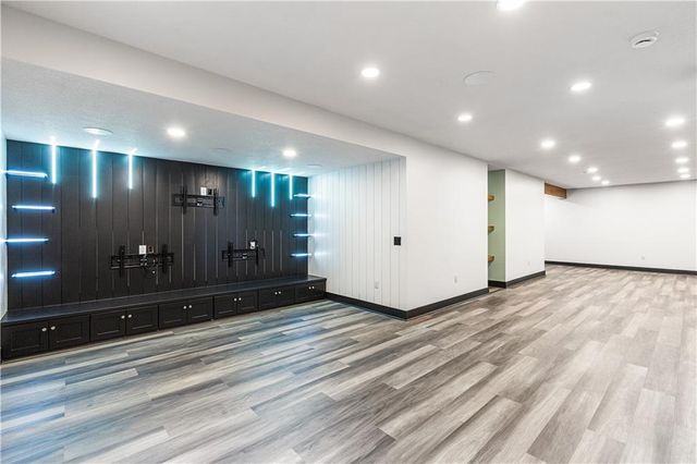 15540 Eby Street, Overland Park, KS 66221