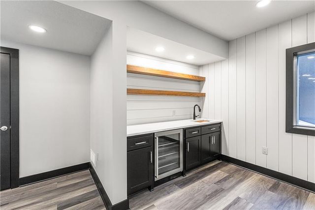 15540 Eby Street, Overland Park, KS 66221