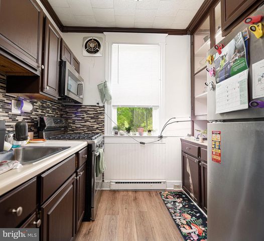 4333 GLENMORE AVE, Baltimore, MD 21206