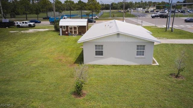 1637 Piney RD, North Fort Myers, FL 33903