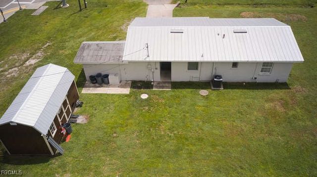 1637 Piney RD, North Fort Myers, FL 33903