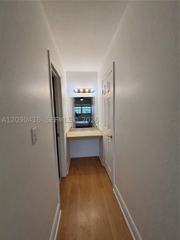 2500 SW 81st Ave 403, Davie, FL 33324
