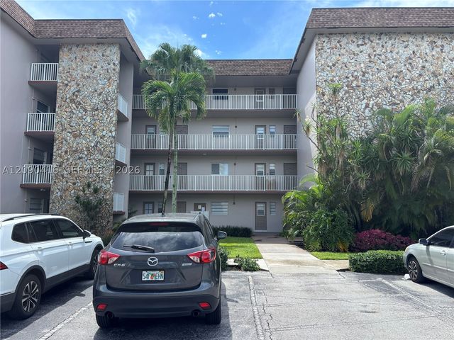 2500 SW 81st Ave 403, Davie, FL 33324