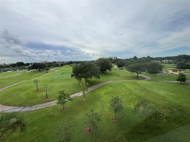 2500 SW 81st Ave 403, Davie, FL 33324