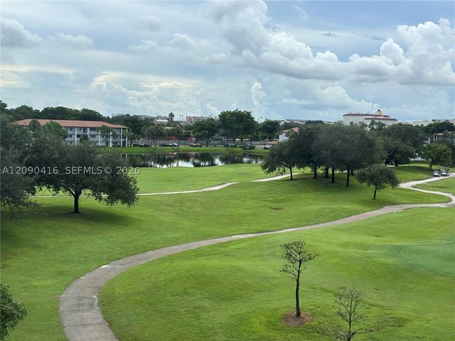 2500 SW 81st Ave 403, Davie, FL 33324