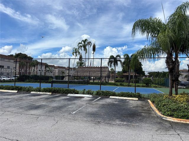 2500 SW 81st Ave 403, Davie, FL 33324
