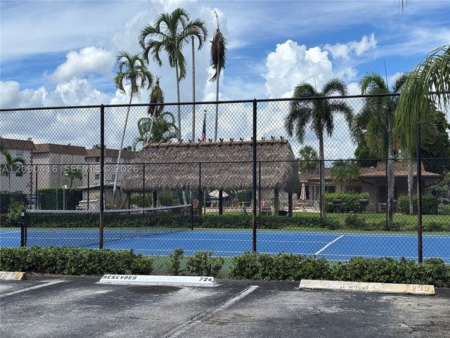 2500 SW 81st Ave 403, Davie, FL 33324