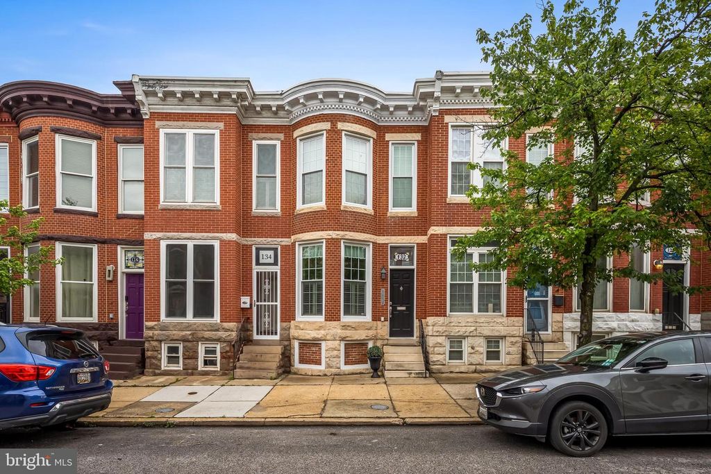 Image 1 of property listing at 132 OSTEND ST W, Baltimore, MD 21230