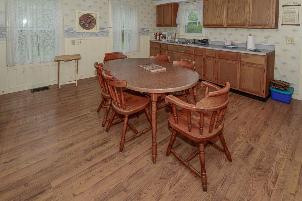 18 Forest Avenue, Bridgton, ME 04009 — photo 5