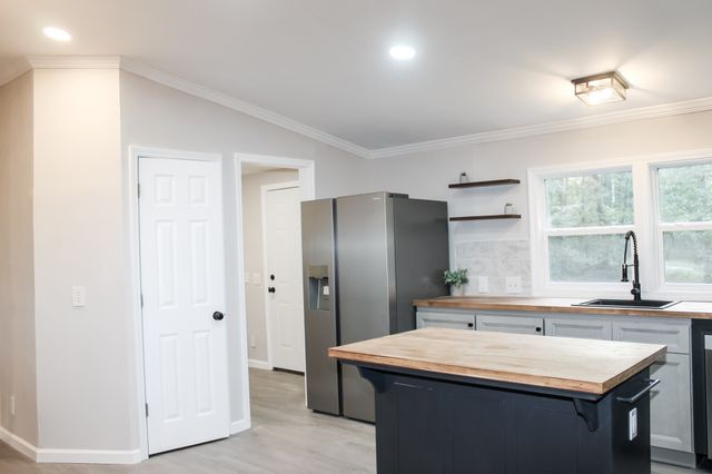 601 Foxwood Dr, Crossville, TN 38571