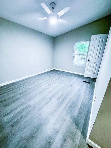 601 Foxwood Dr, Crossville, TN 38571