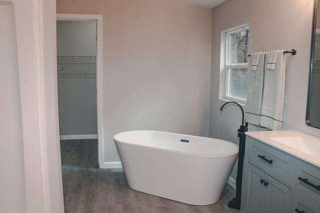 601 Foxwood Dr, Crossville, TN 38571