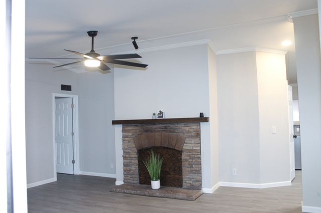 601 Foxwood Dr, Crossville, TN 38571