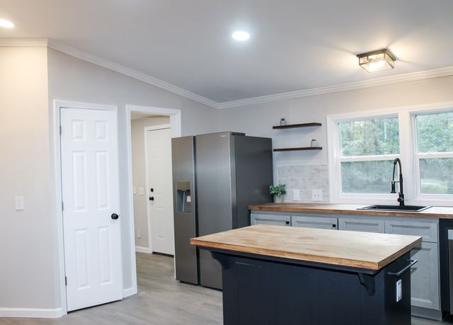 601 Foxwood Dr, Crossville, TN 38571