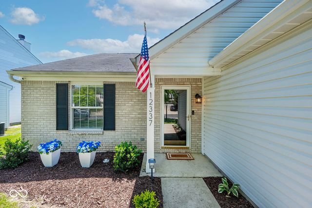 12337 River Valley Drive, Fishers, IN 46037