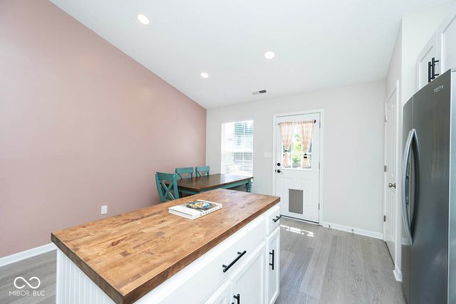 12337 River Valley Drive, Fishers, IN 46037