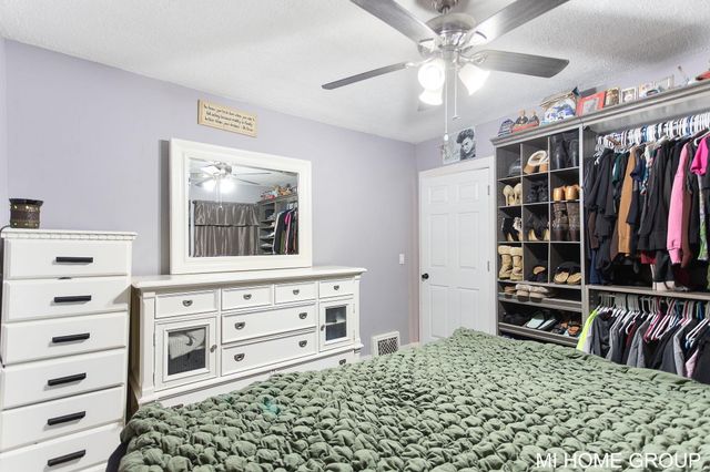 1212 Princeton Avenue, Kalamazoo, MI 49007