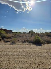 709 7th Street NE, Rio Rancho, NM 87124