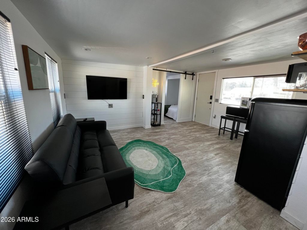 Image 5 of property listing at 415 Gail Gardner Way, Prescott, AZ 86305