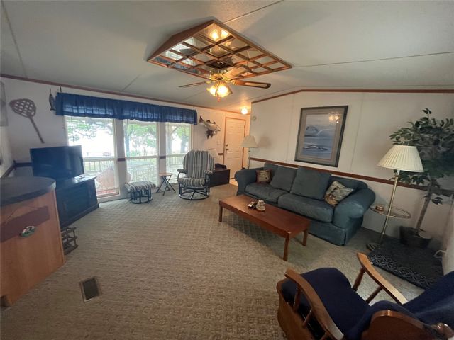 300 Lighthouse Drive PT#39, Pottsboro, TX 75076