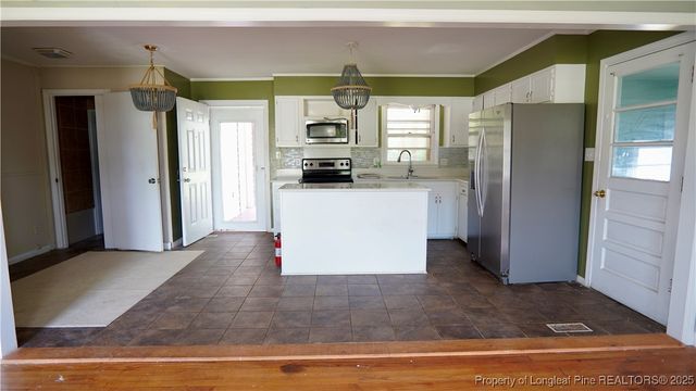 5948 Lexington Drive, Hope Mills, NC 28348
