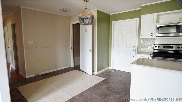 5948 Lexington Drive, Hope Mills, NC 28348