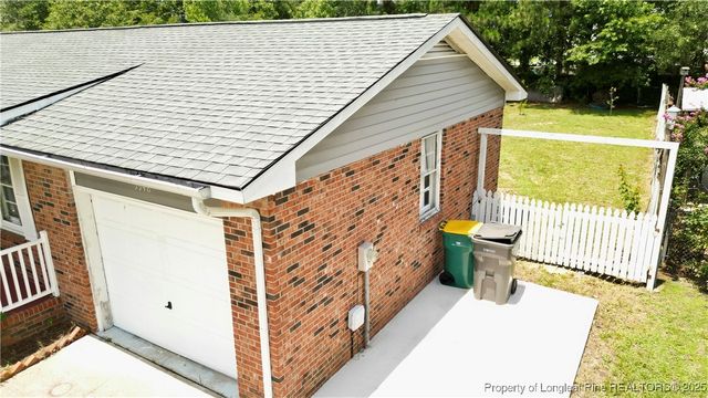 5948 Lexington Drive, Hope Mills, NC 28348