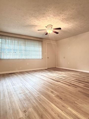 500 Pleasant Valley Road, Morehead, KY 40351