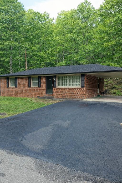500 Pleasant Valley Road, Morehead, KY 40351