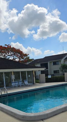 22465 SW 61st Way E 247, Boca Raton, FL 33428