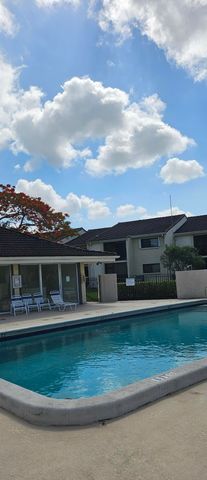 22465 SW 61st Way E 247, Boca Raton, FL 33428
