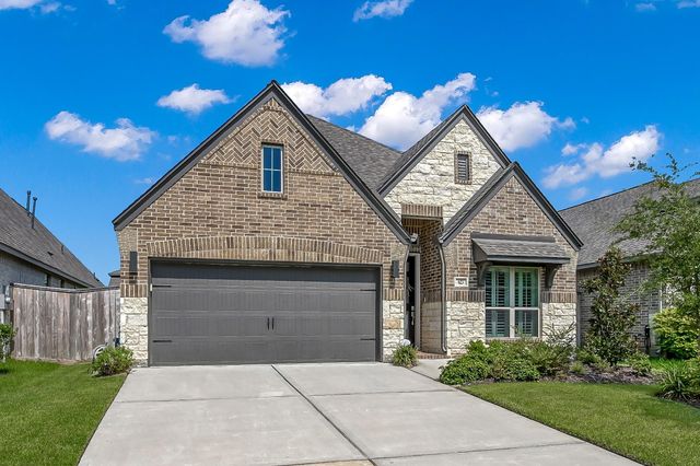 623 Sand Branch Drive, Conroe, TX 77304