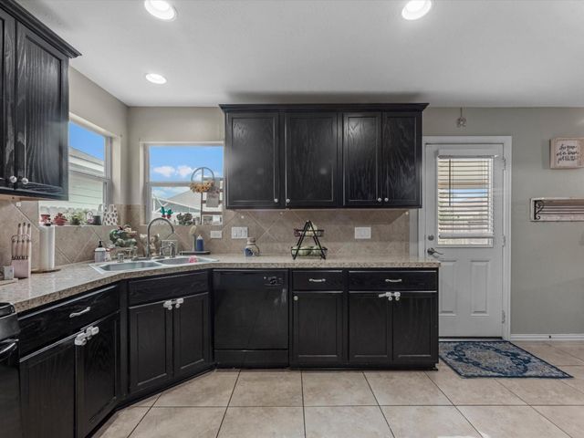 1418 Stonehedge Bend Drive, Houston, TX 77073