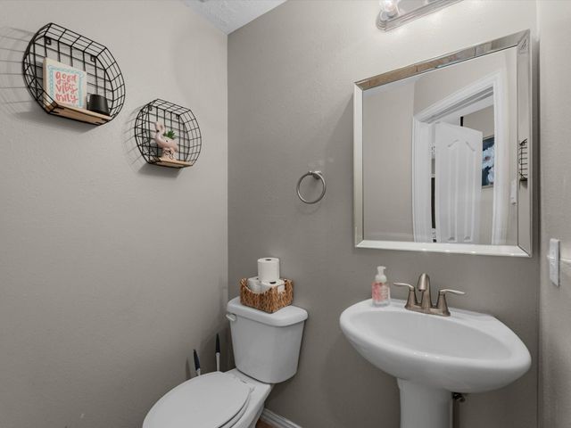 1418 Stonehedge Bend Drive, Houston, TX 77073