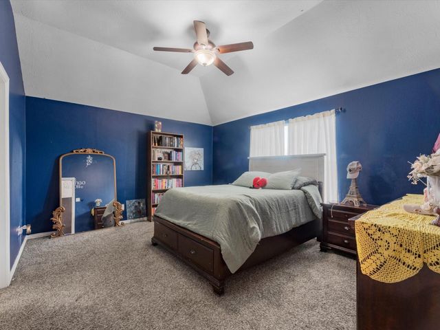 1418 Stonehedge Bend Drive, Houston, TX 77073