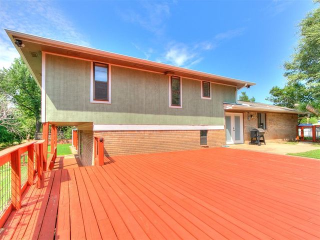 6112 Shaftsbury Road, Oklahoma City, OK 73132