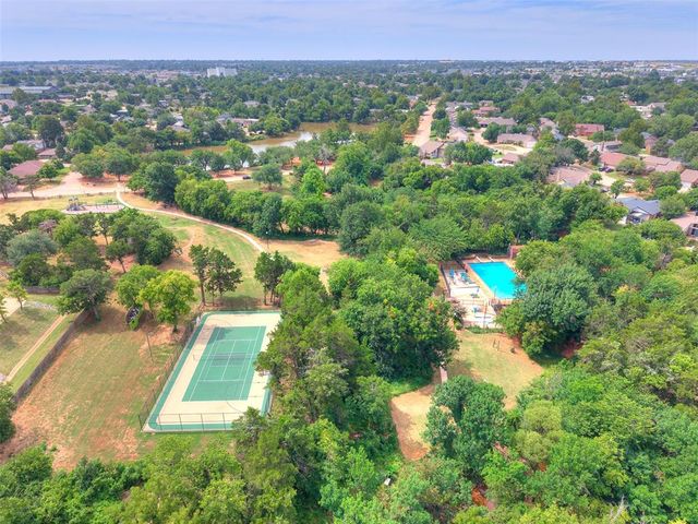 6112 Shaftsbury Road, Oklahoma City, OK 73132