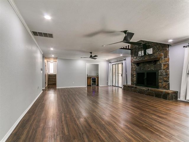 6112 Shaftsbury Road, Oklahoma City, OK 73132