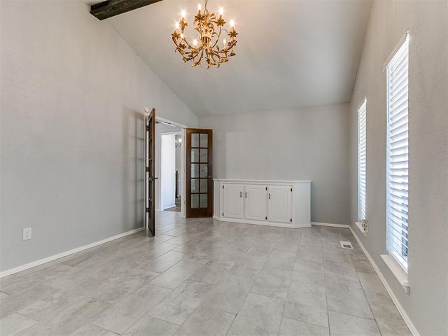 6112 Shaftsbury Road, Oklahoma City, OK 73132