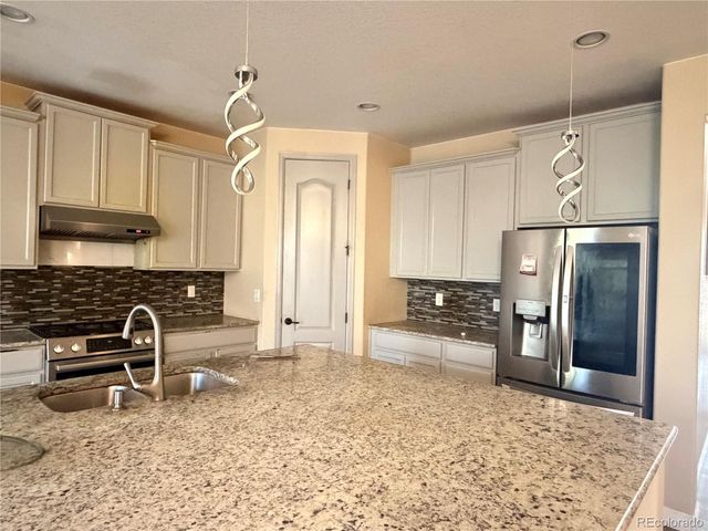 22848 E Saratoga Place, Aurora, CO 80015