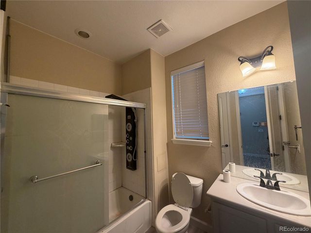 22848 E Saratoga Place, Aurora, CO 80015