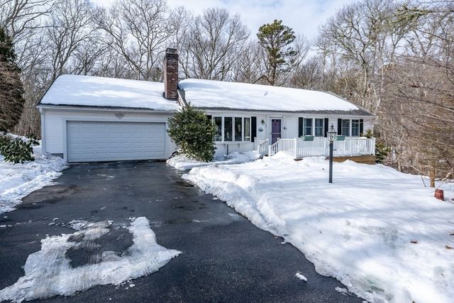 92 Azalea Dr, Harwich, MA 02645