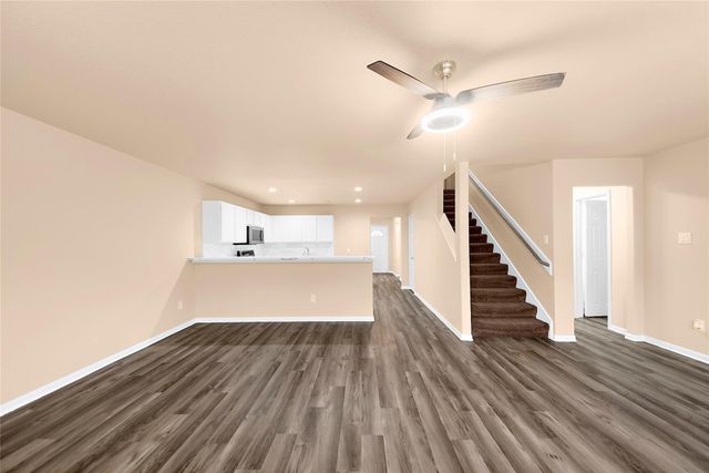 16751 N Rail Drive, Conroe, TX 77385
