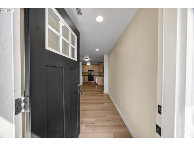 1305 Sw 15TH Ave, Albany, OR 97321
