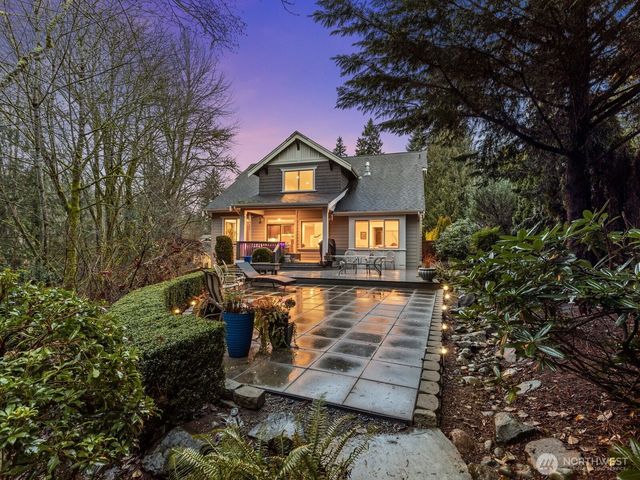 1727 Nile Avenue NE, Renton, WA 98059